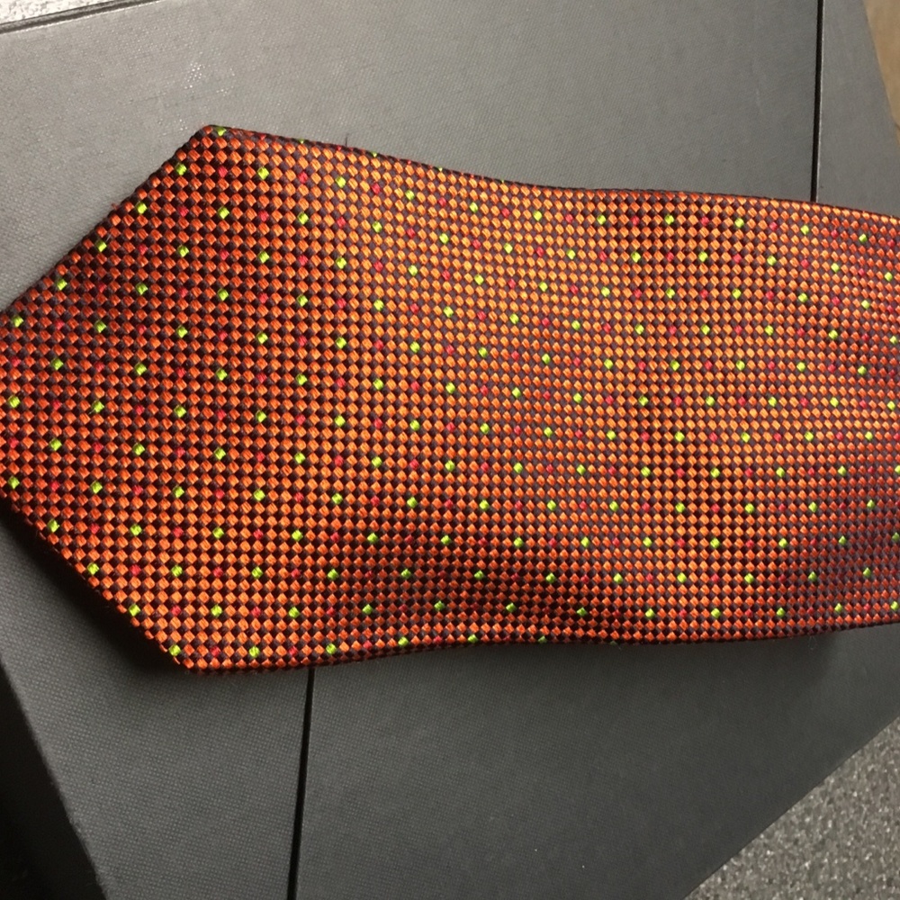 Vintage Sulka Silk Tie - Picture 3 of 13